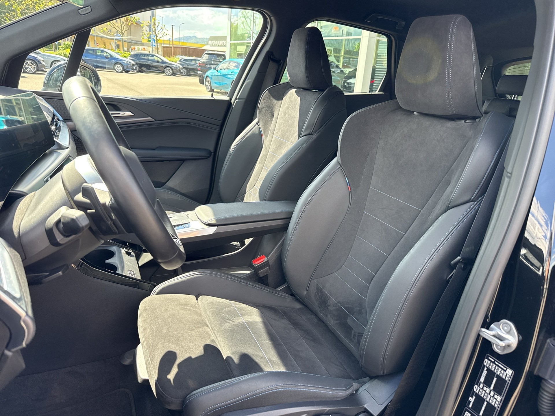 BMW 223i Active Tourer xDrive M Sport DKG-image-9
