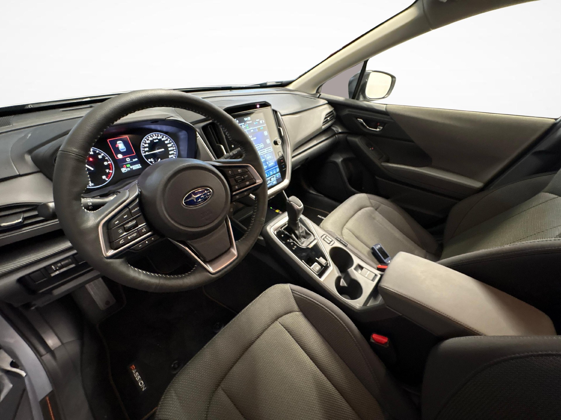 SUBARU Crosstrek 2.0i e-Boxer Passion-image-13