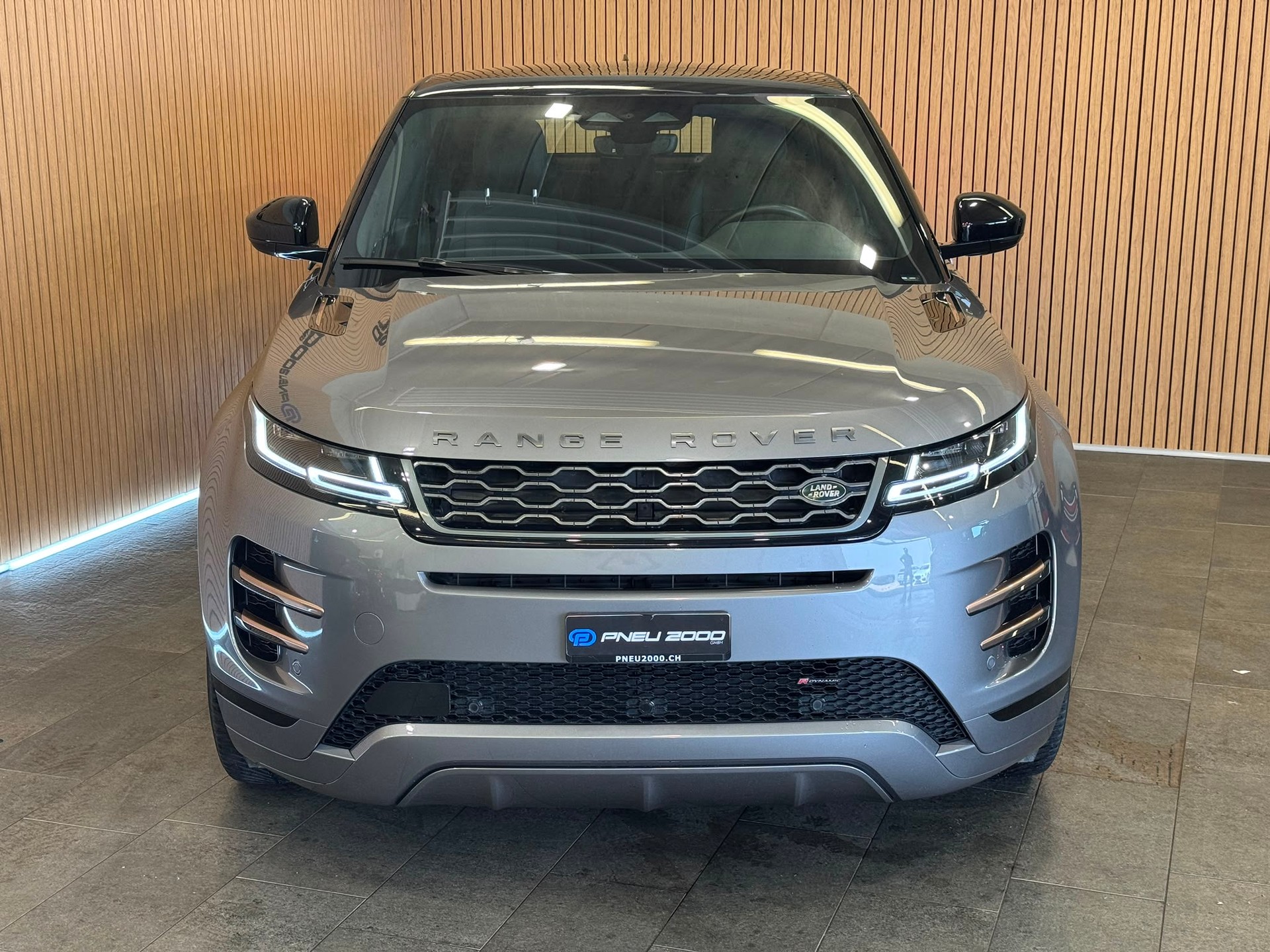 LAND ROVER Range Rover Evoque R-Dynamic D 200 MHEV S AT9-image-1