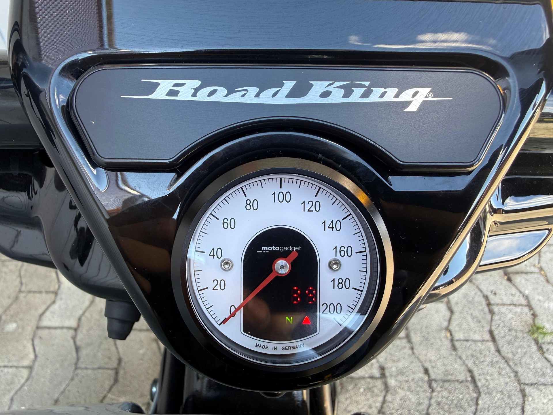 HARLEY-DAVIDSON FLHRCI Road King Classic-image-7