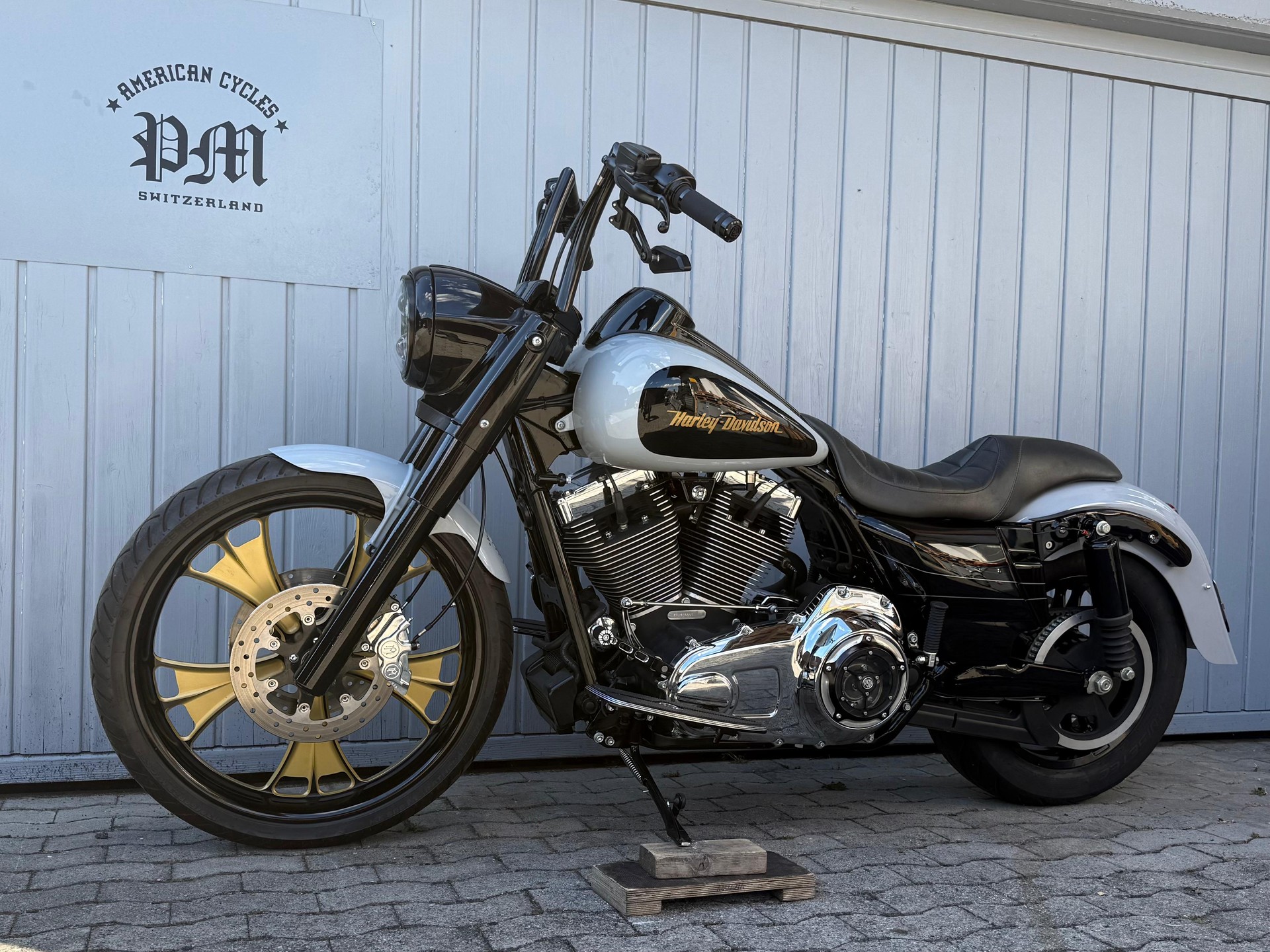 HARLEY-DAVIDSON FLHRCI Road King Classic-image-5