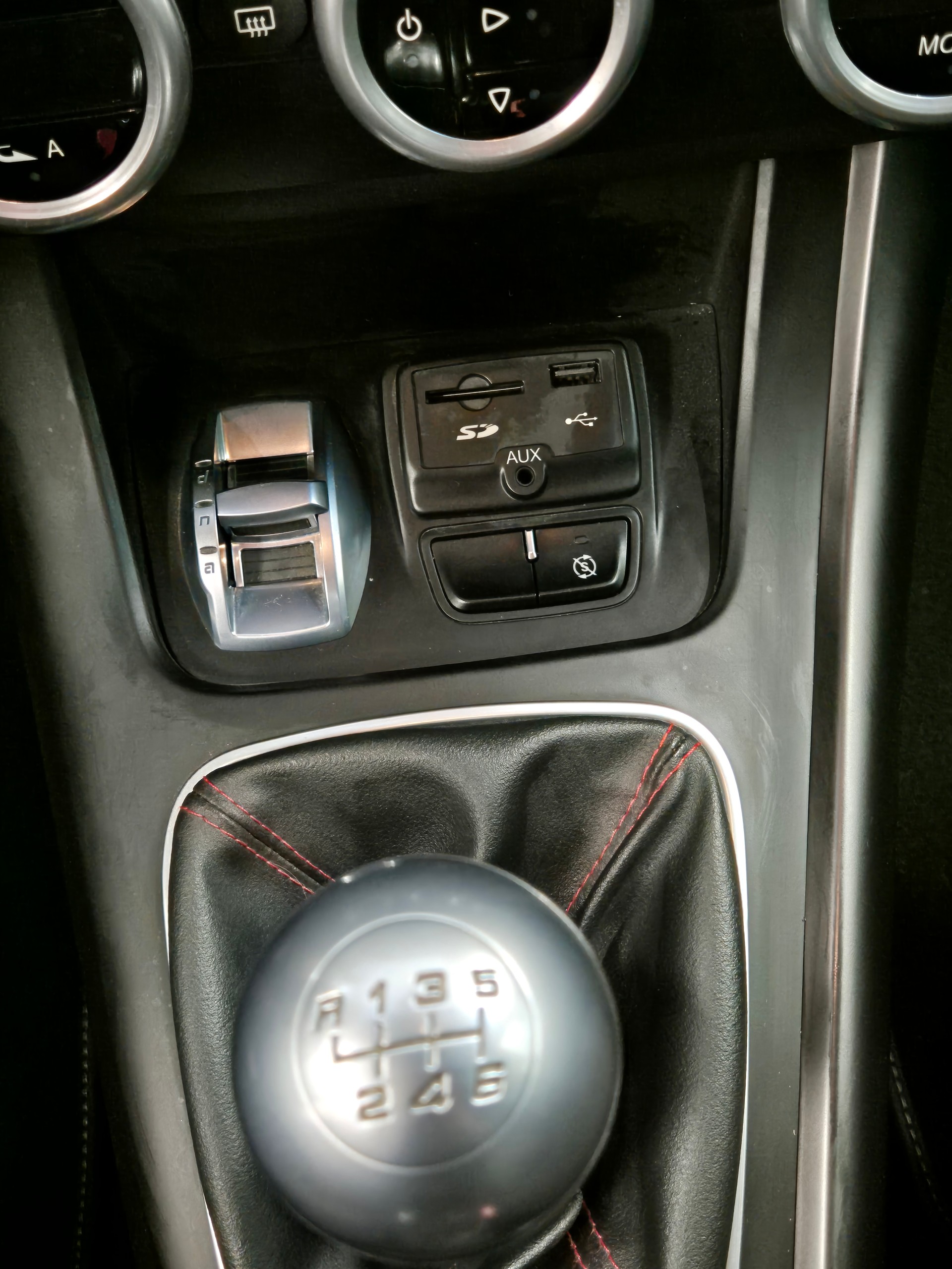 ALFA ROMEO Giulietta 1.4 T Sprint-image-13