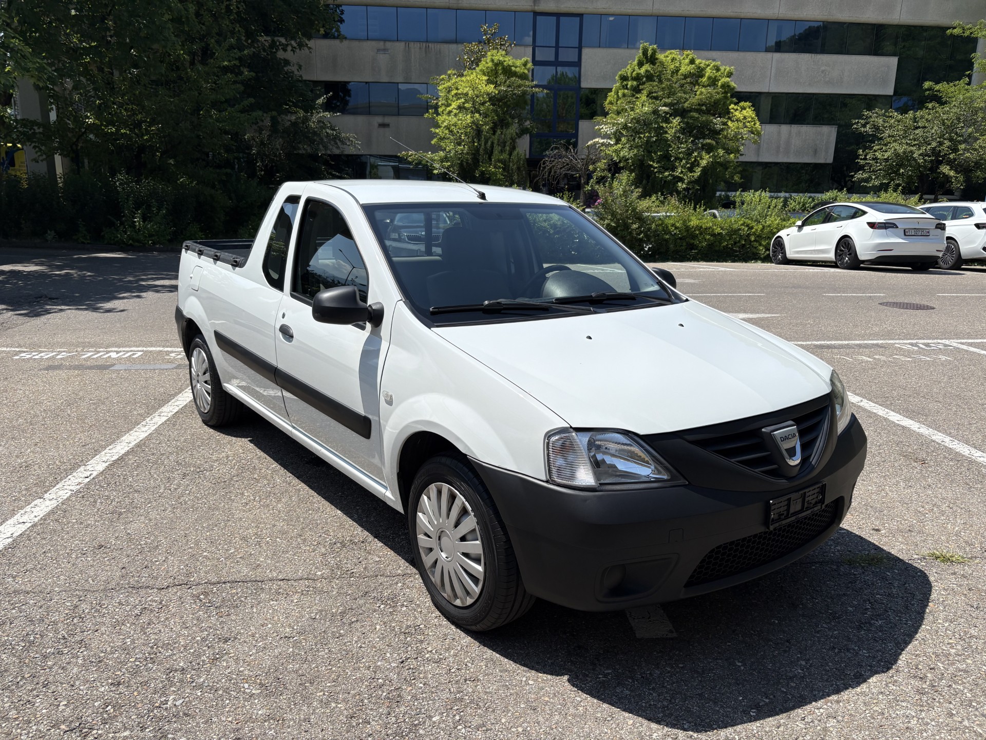 DACIA 1.6 Ambiance-image-1