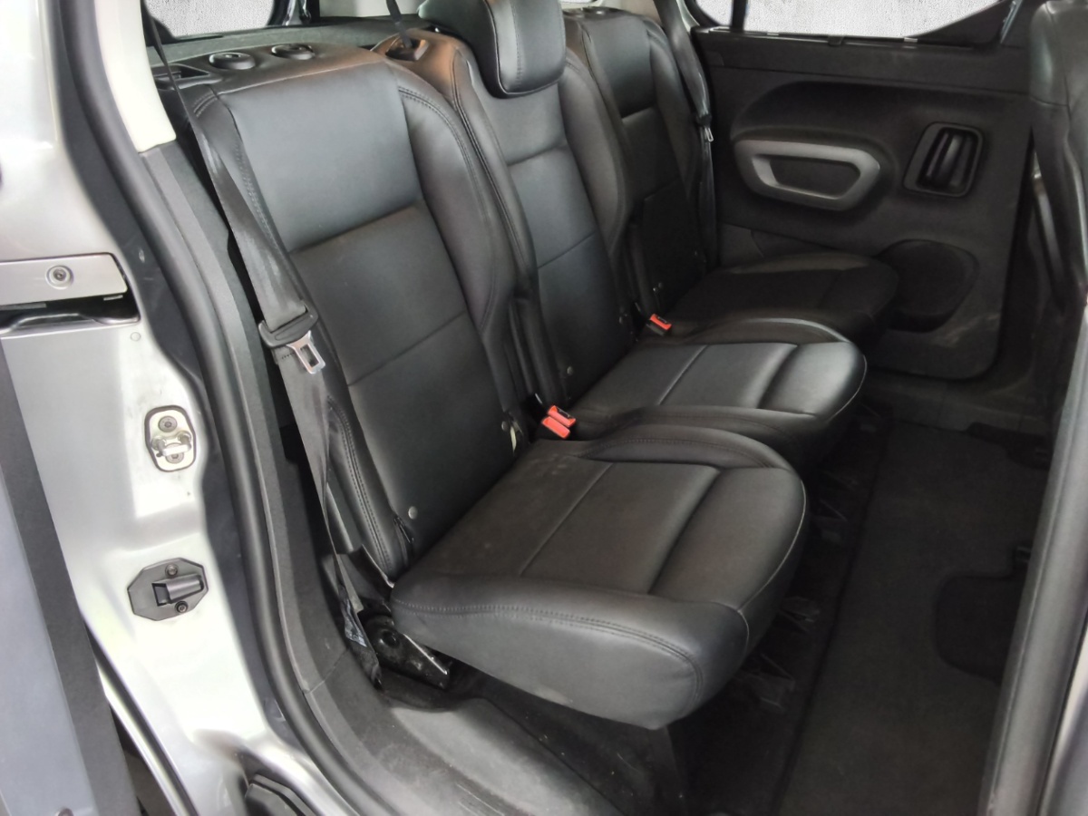 TOYOTA Proace City Verso 1.5 Trend Medium Automatik-image-10