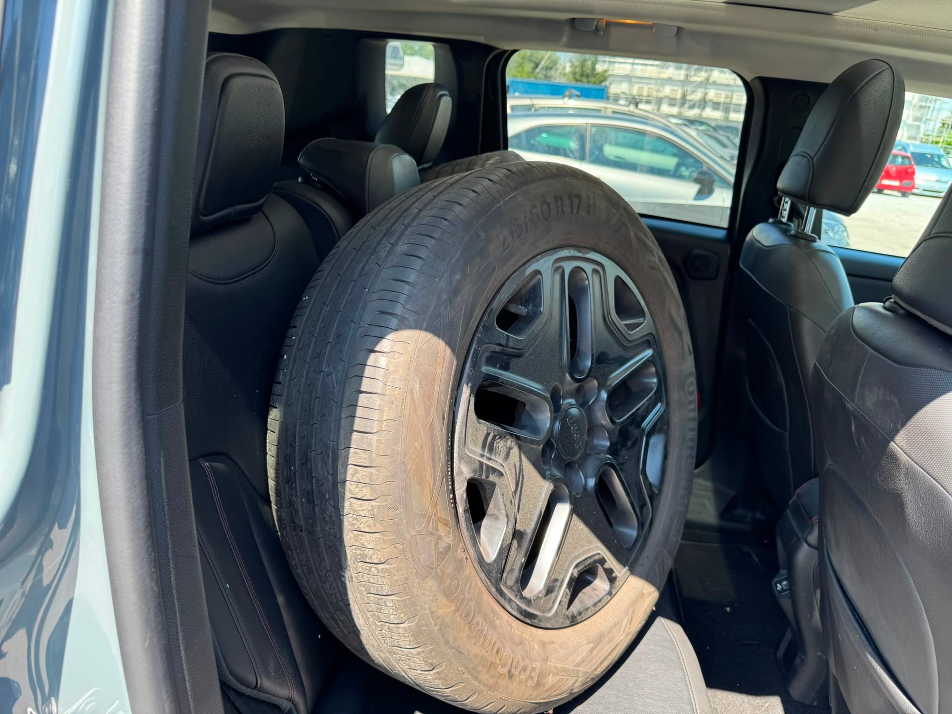 JEEP Renegade 2.0 CRD Trailhawk AWD + Low Range 9ATX-image-4