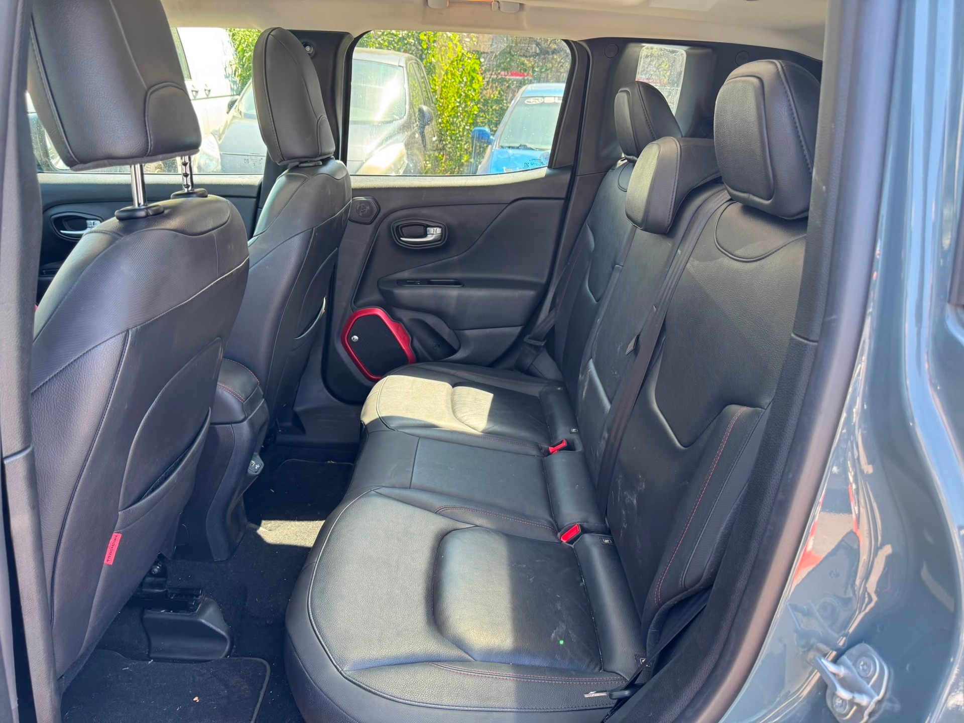 JEEP Renegade 2.0 CRD Trailhawk AWD + Low Range 9ATX-image-13