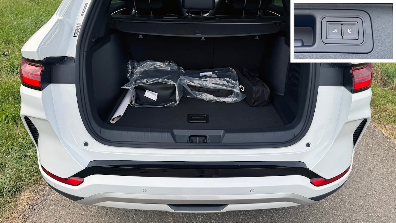 BYD Seal U DM-i Design AWD-image-13