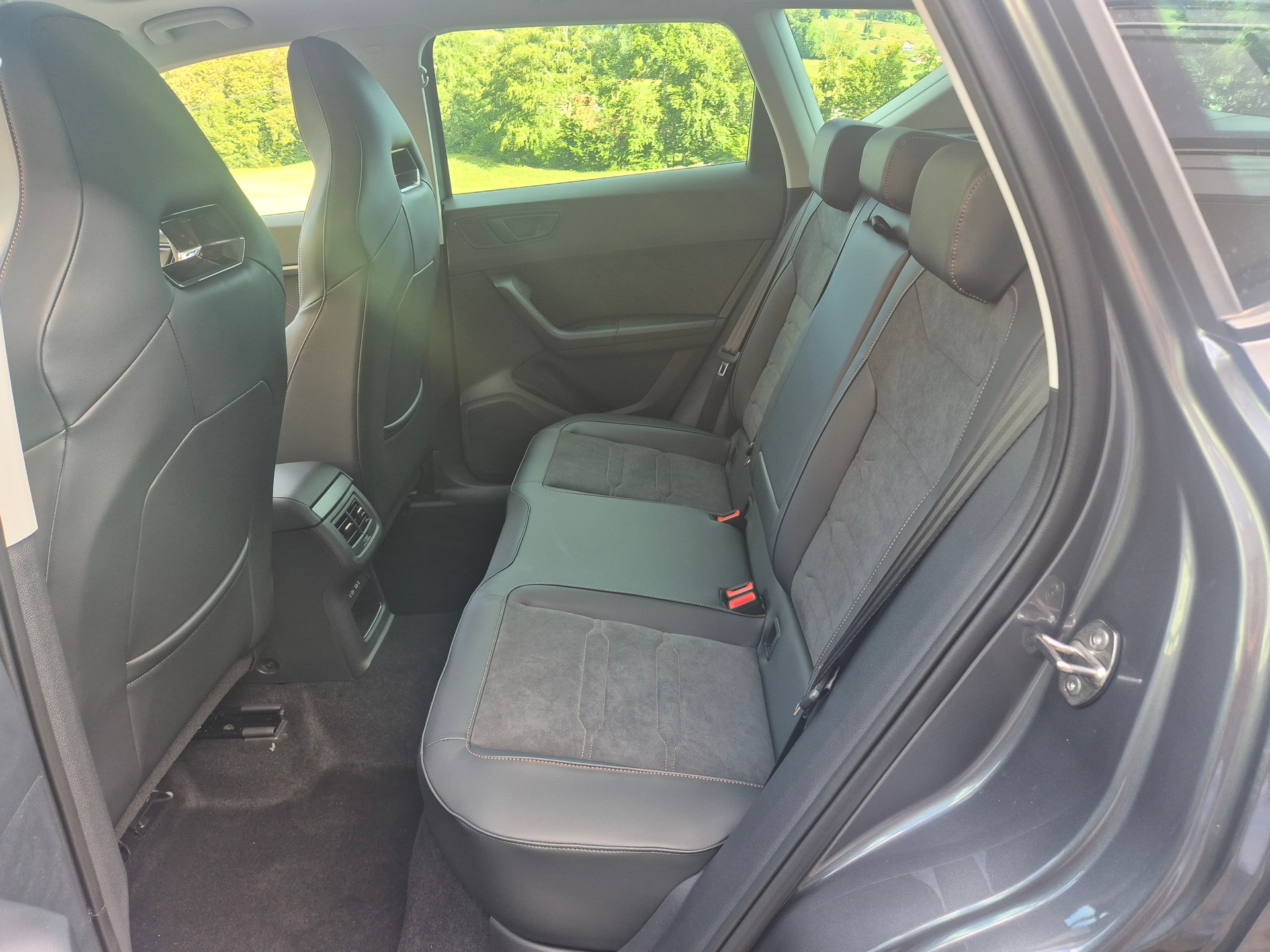 CUPRA Ateca 2.0TSI 4Drive DSG-image-6