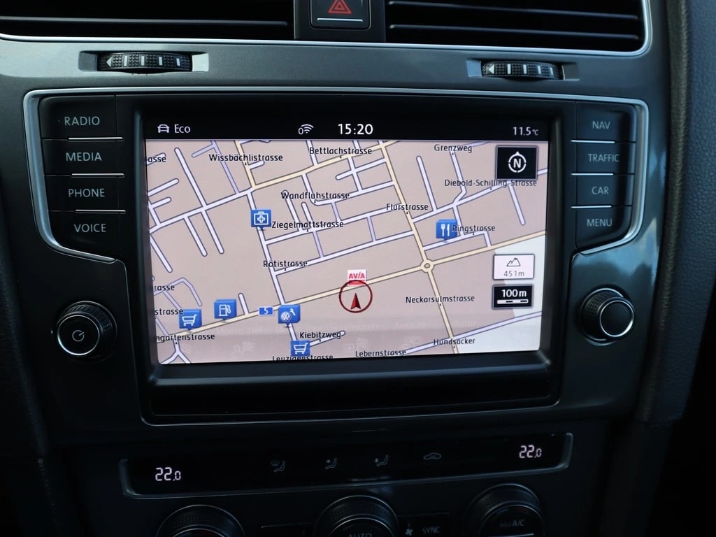 VW e-Golf ** Navigation ** Frisch ab MFK & Service **-image-5