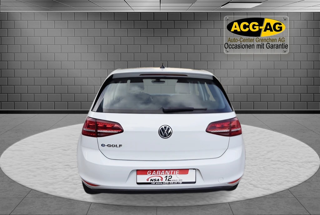 VW e-Golf ** Navigation ** Frisch ab MFK & Service **-image-2