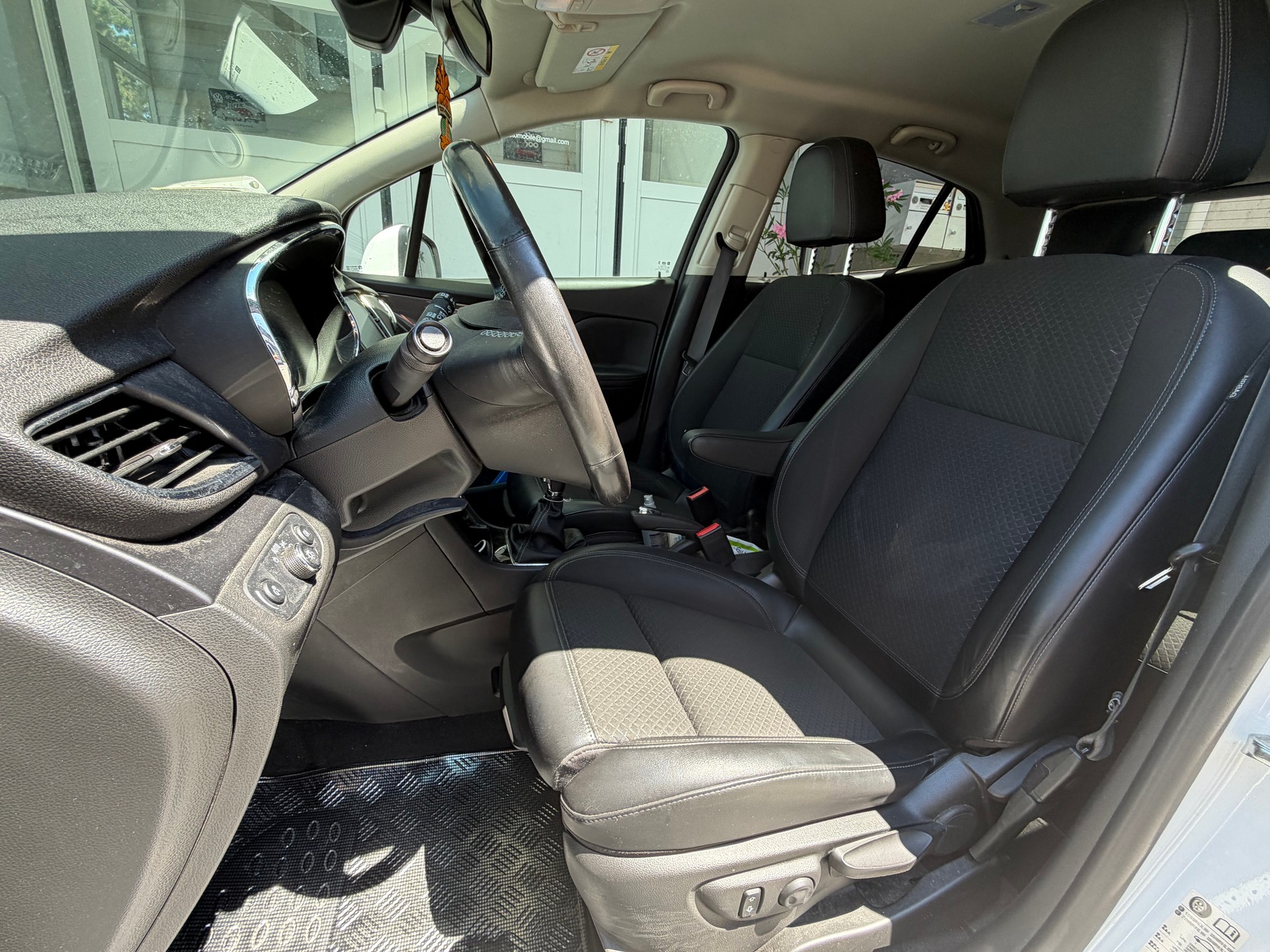 OPEL Mokka X 1.4i 16V Turbo Enjoy 4WD-image-9