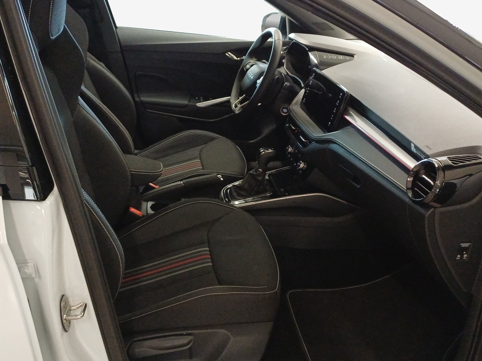 SKODA Fabia 1.5 TSI Motorsport DSG-image-15