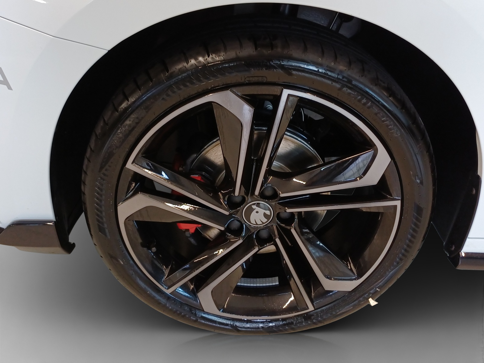 SKODA Fabia 1.5 TSI Motorsport DSG-image-13