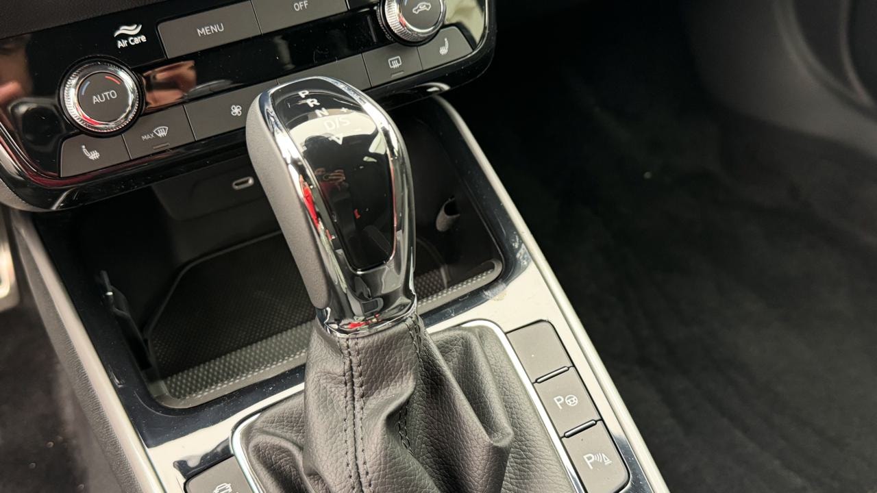 SKODA Fabia 1.5 TSI Monte Carlo DSG-image-10