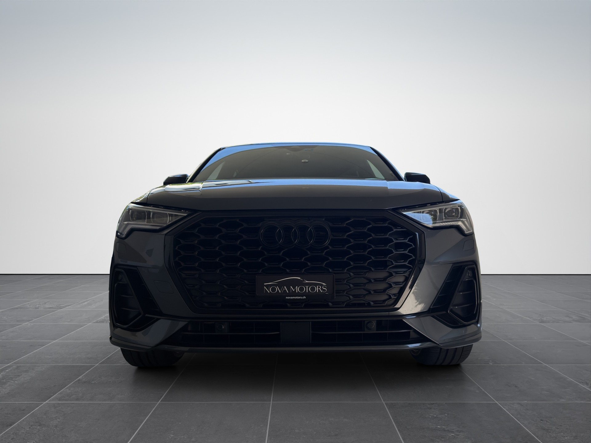 AUDI Q3 Sportback 35 TFSI S line Attraction S-tronic-image-1