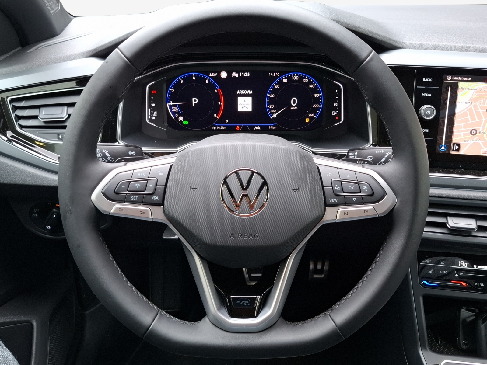 VW Polo 1.0 TSI R-Line United DSG-image-9