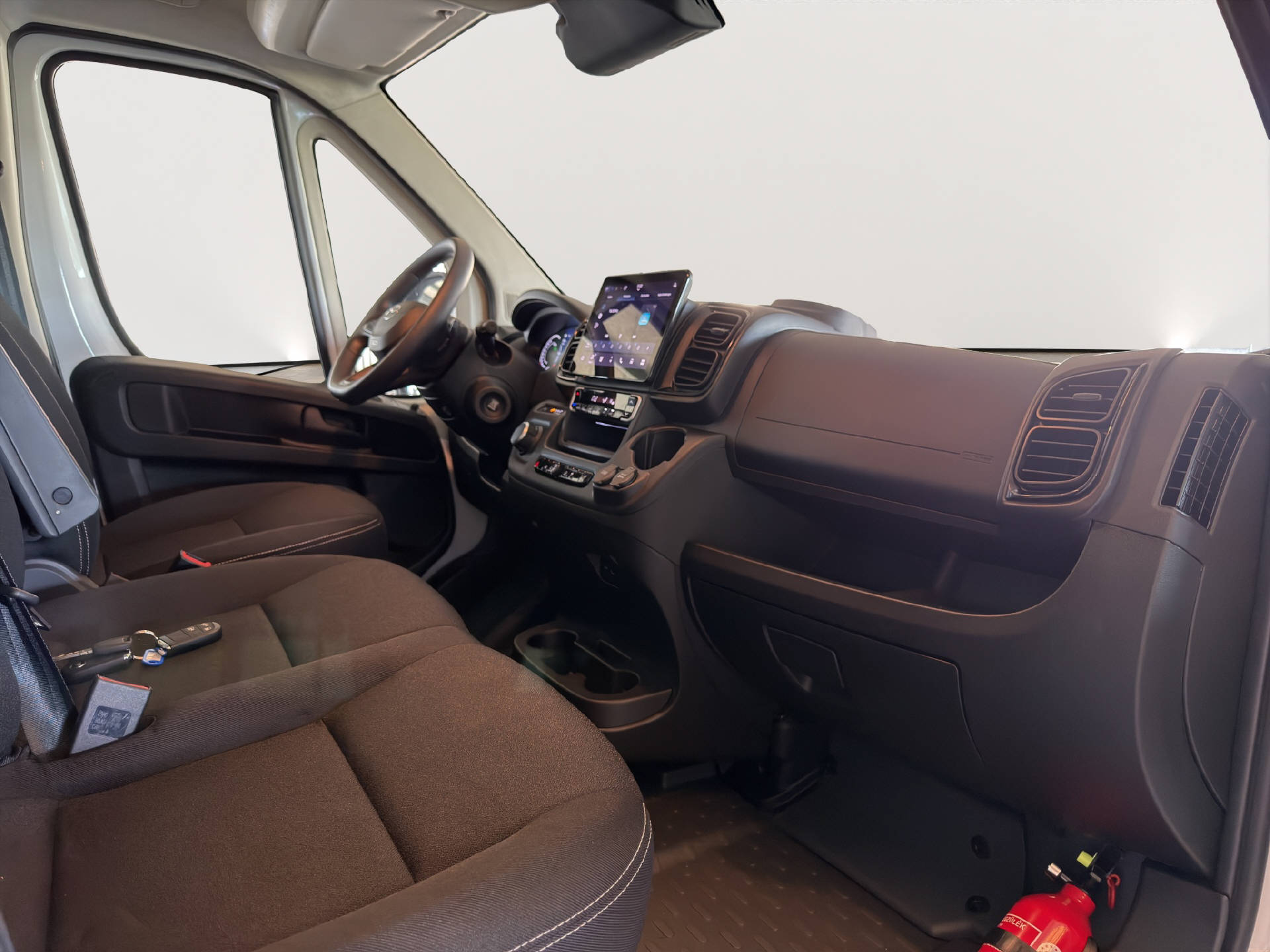 TOYOTA PROACE MAX Van 3.5 L3H2 110 kWh Active Heavy-image-13