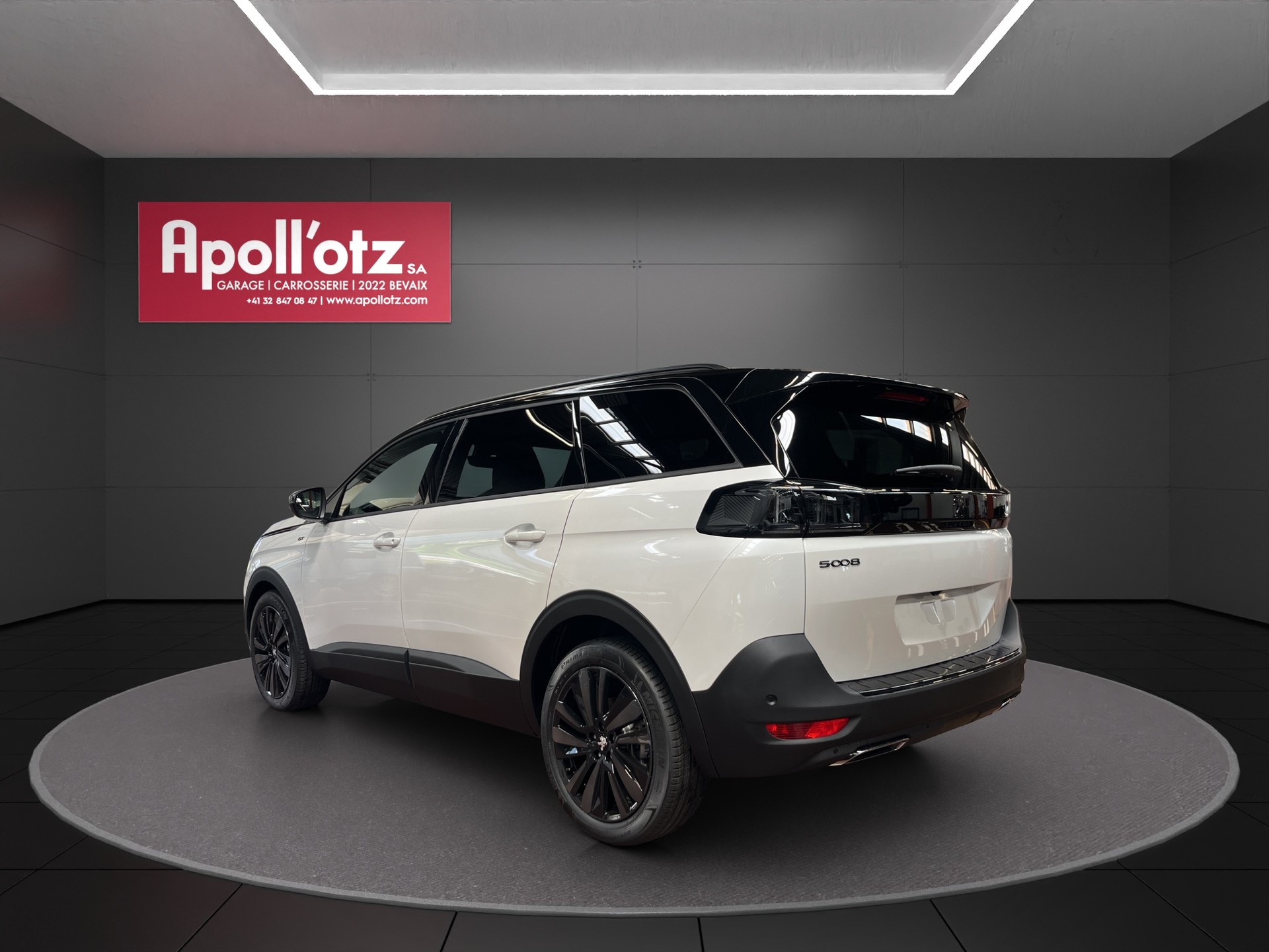 PEUGEOT 5008 1.2 MHEV GT-image-2