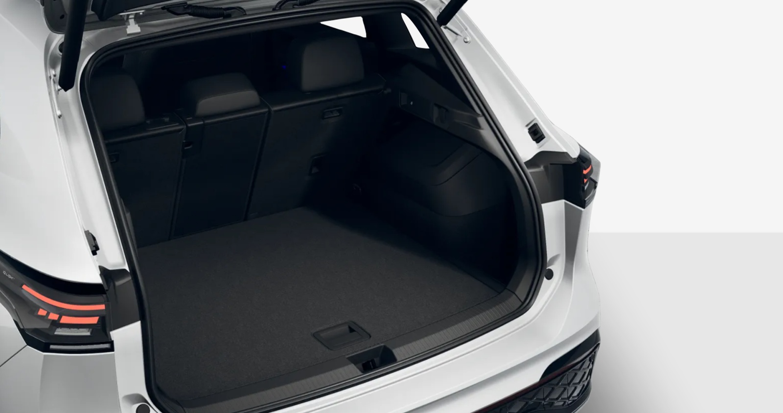 VW Tiguan 2.0 TSI DSG R-Line Plus 4Motion-image-8