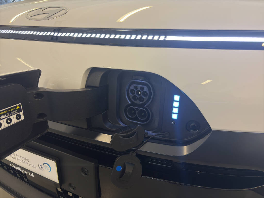 HYUNDAI Kona 65,4 kWh Electric N-Line-image-13