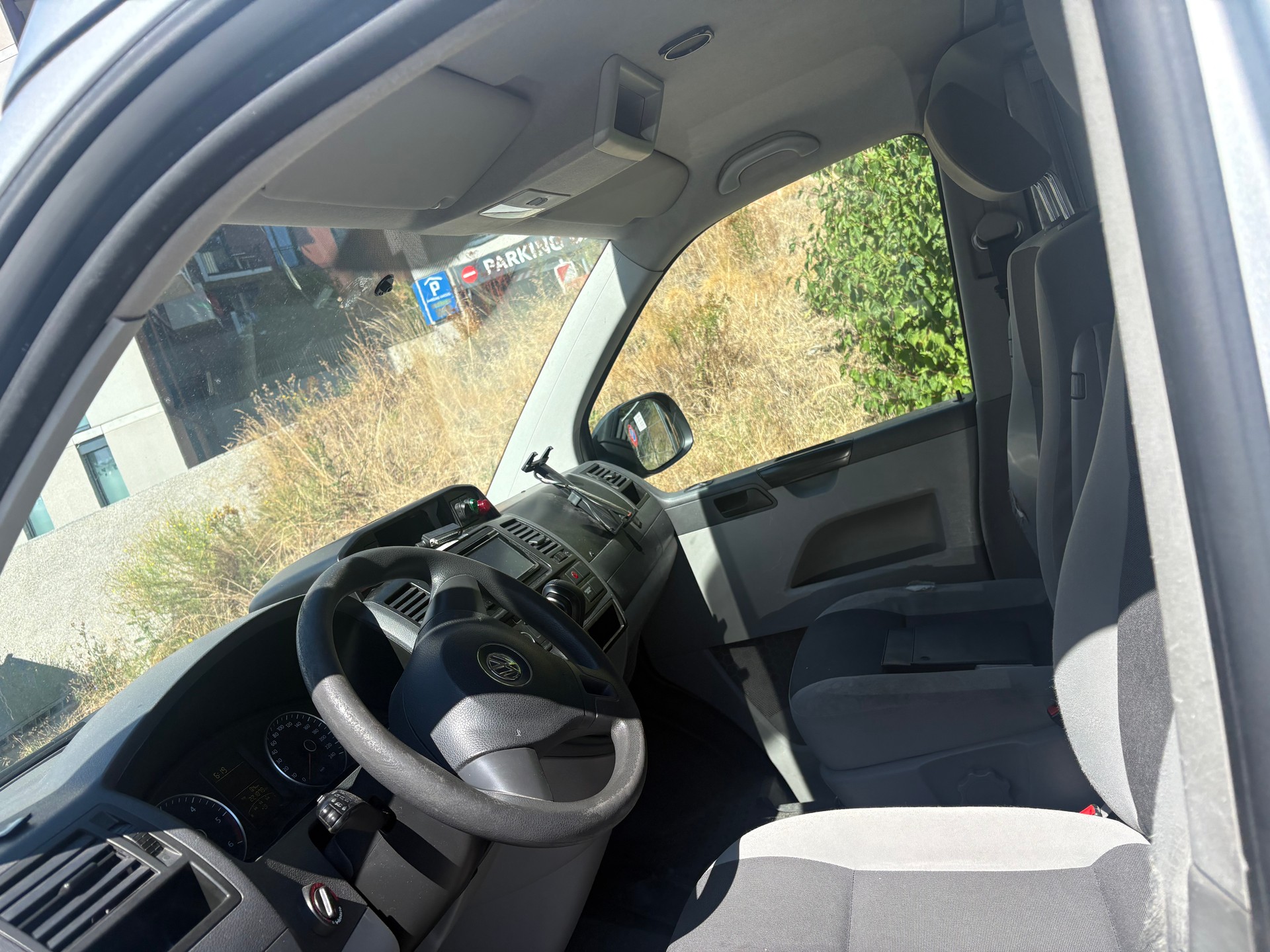 VW T5 2.0 Bi-TDI BMT 4Motion DSG-image-9