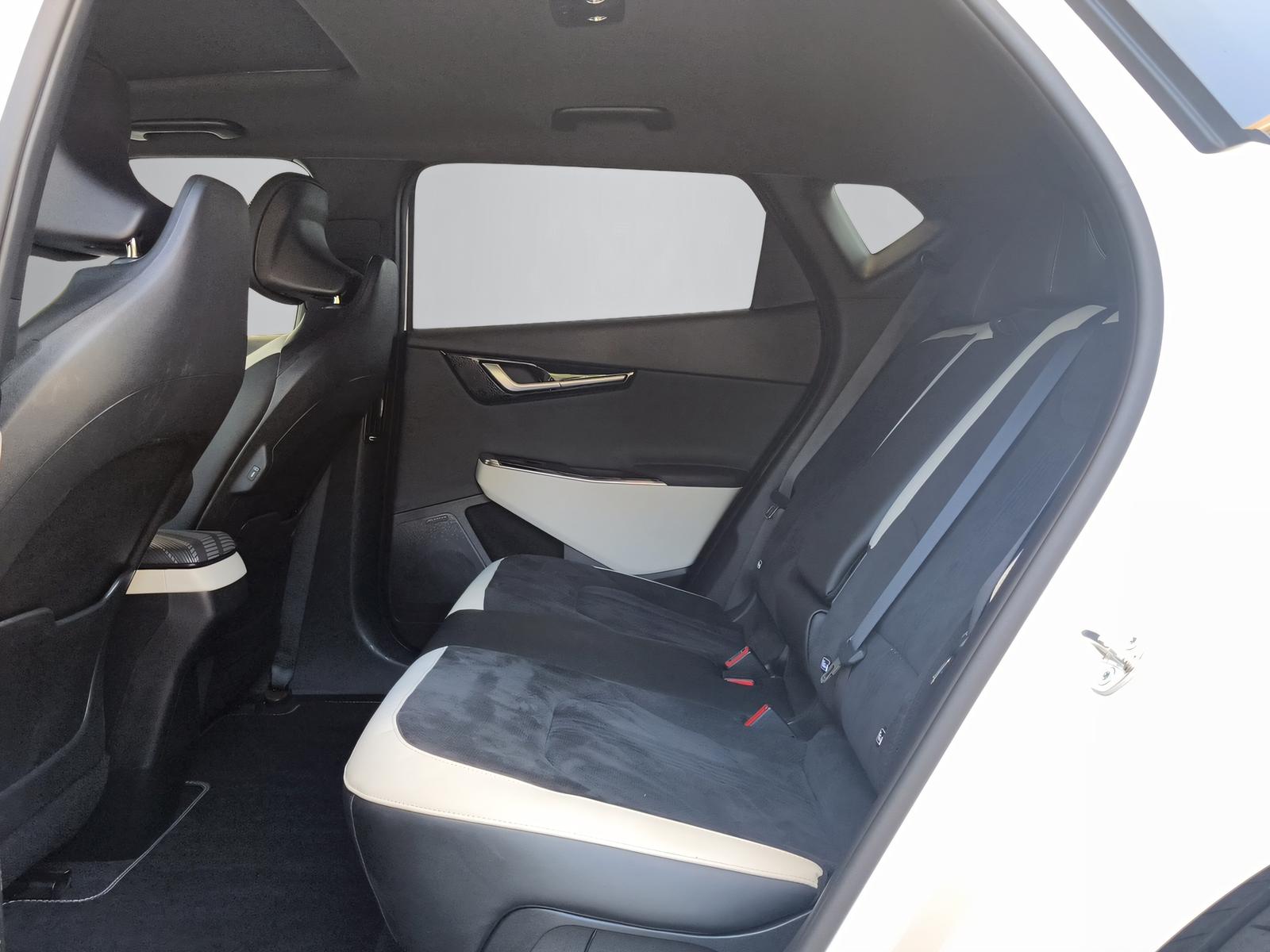 KIA EV6 77 kWh GT-Line 4x4-image-11