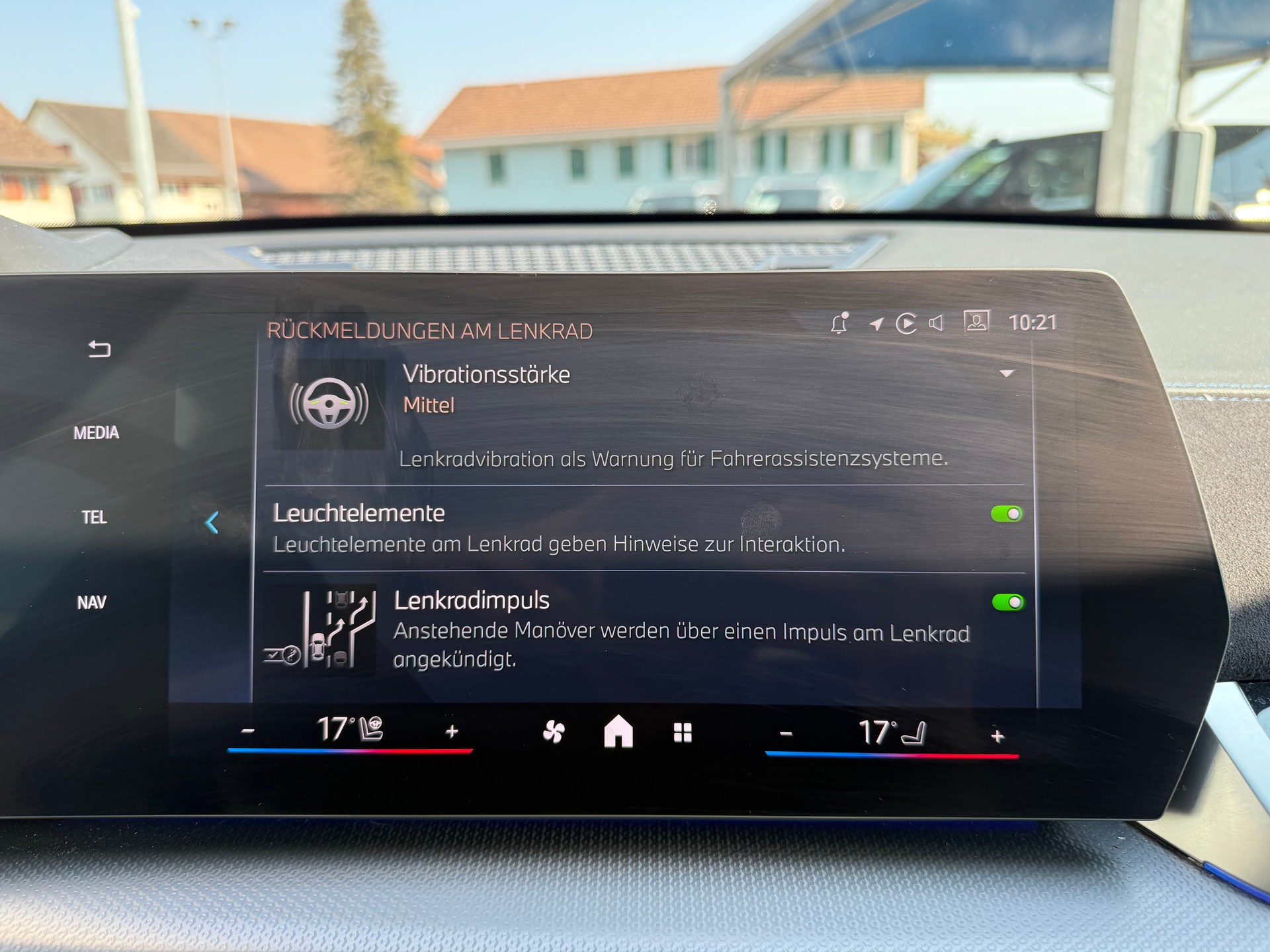 BMW X1 23i xDrive paddles M-SPROT PRO-image-30