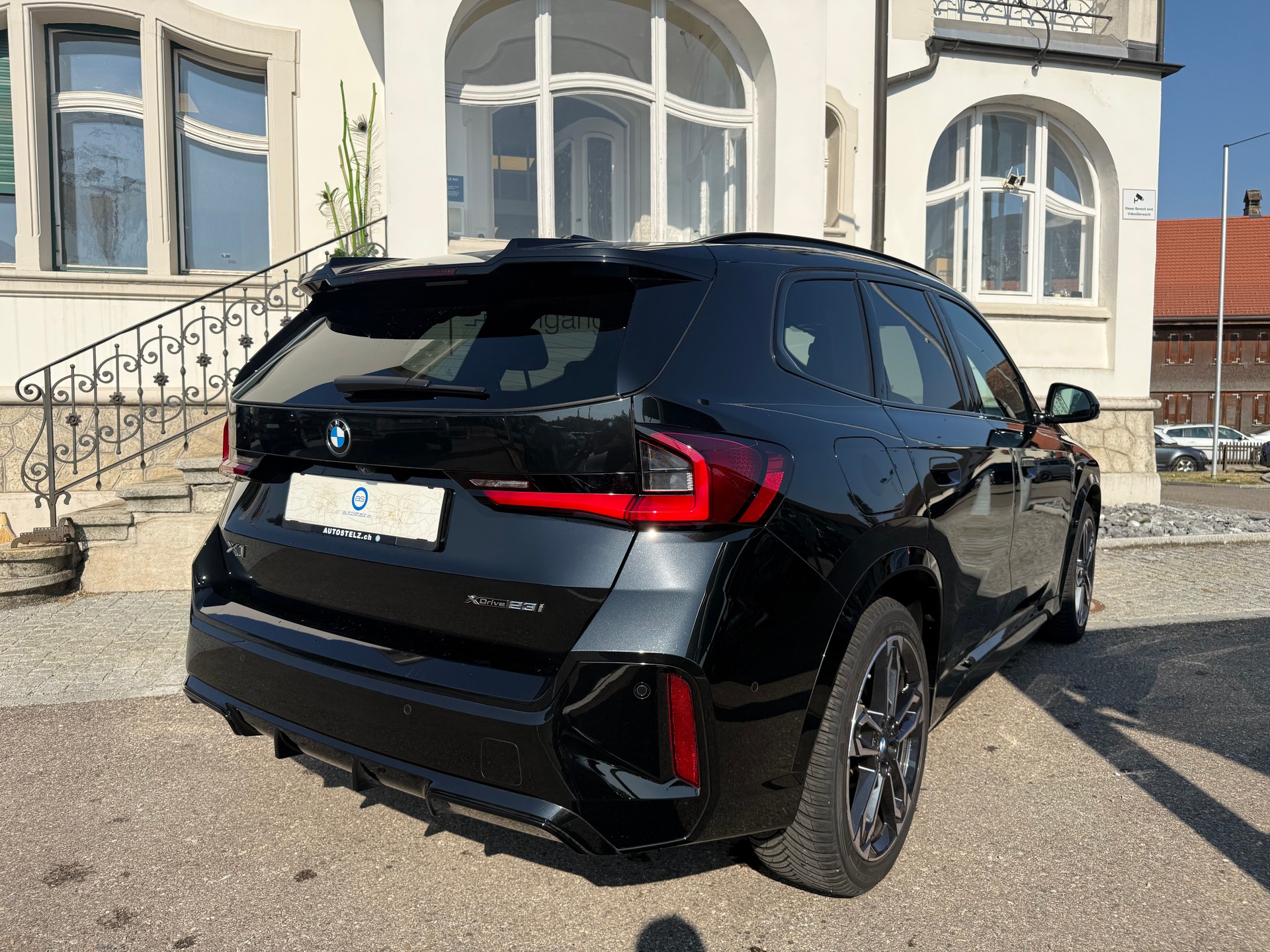BMW X1 23i xDrive paddles M-SPROT PRO-image-4