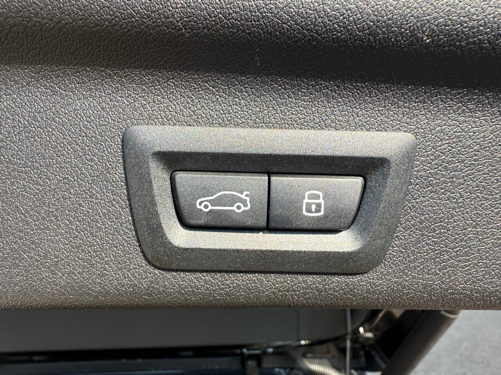 BMW X1 23i xDrive paddles M-SPROT PRO-image-7