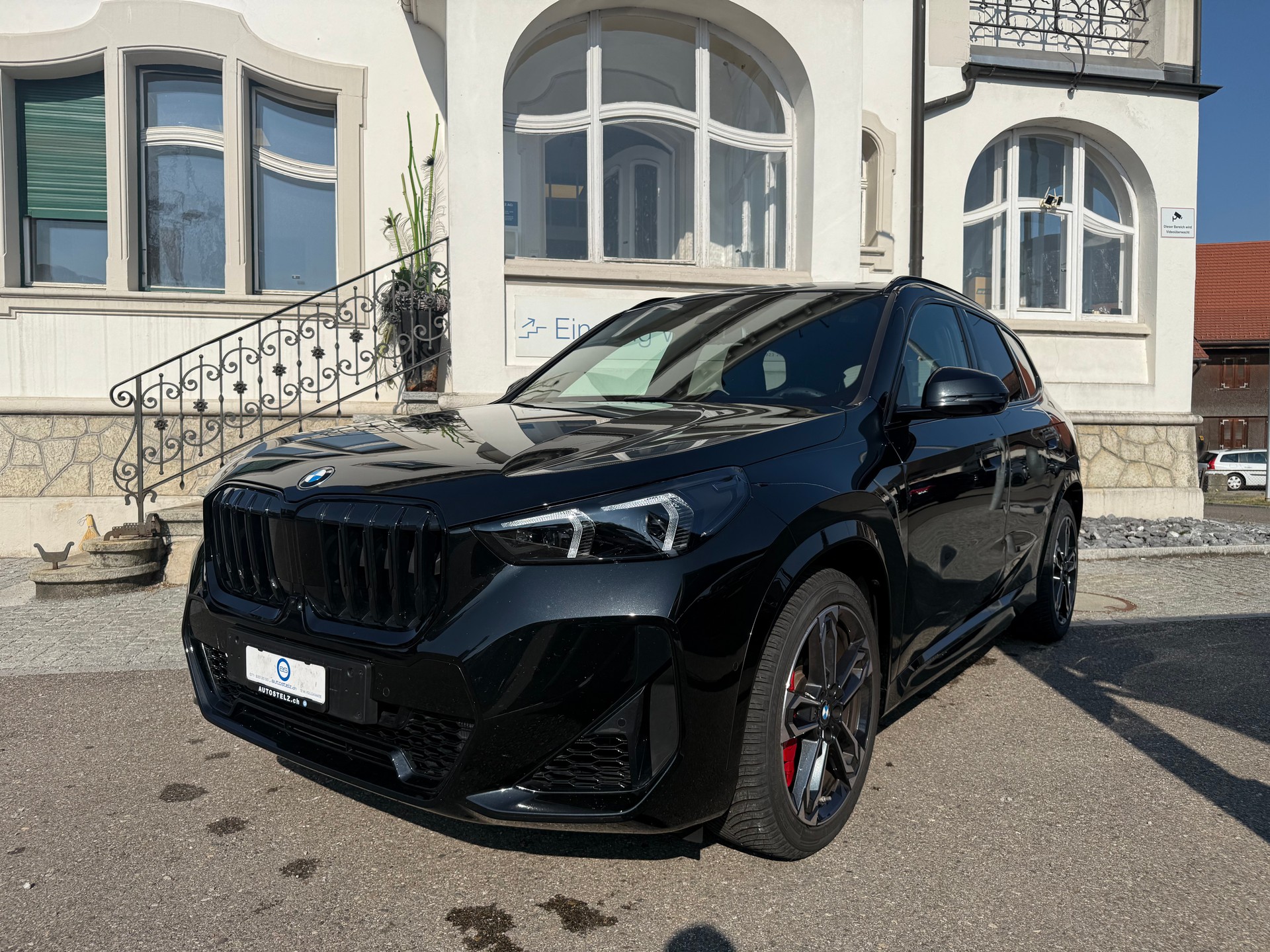 BMW X1 23i xDrive paddles M-SPROT PRO-image-1