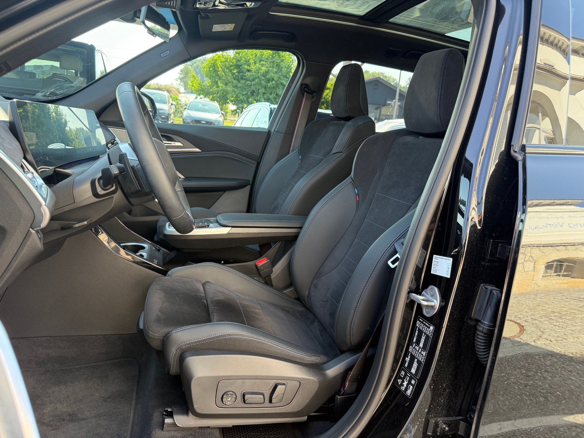 BMW X1 23i xDrive paddles M-SPROT PRO-image-8