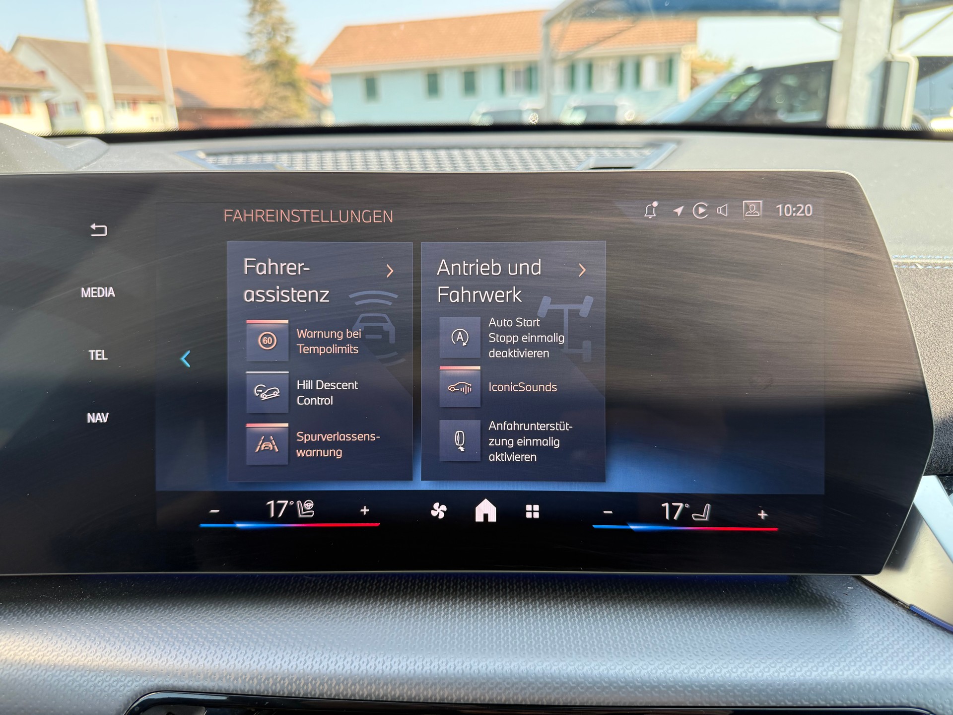 BMW X1 23i xDrive paddles M-SPROT PRO-image-17