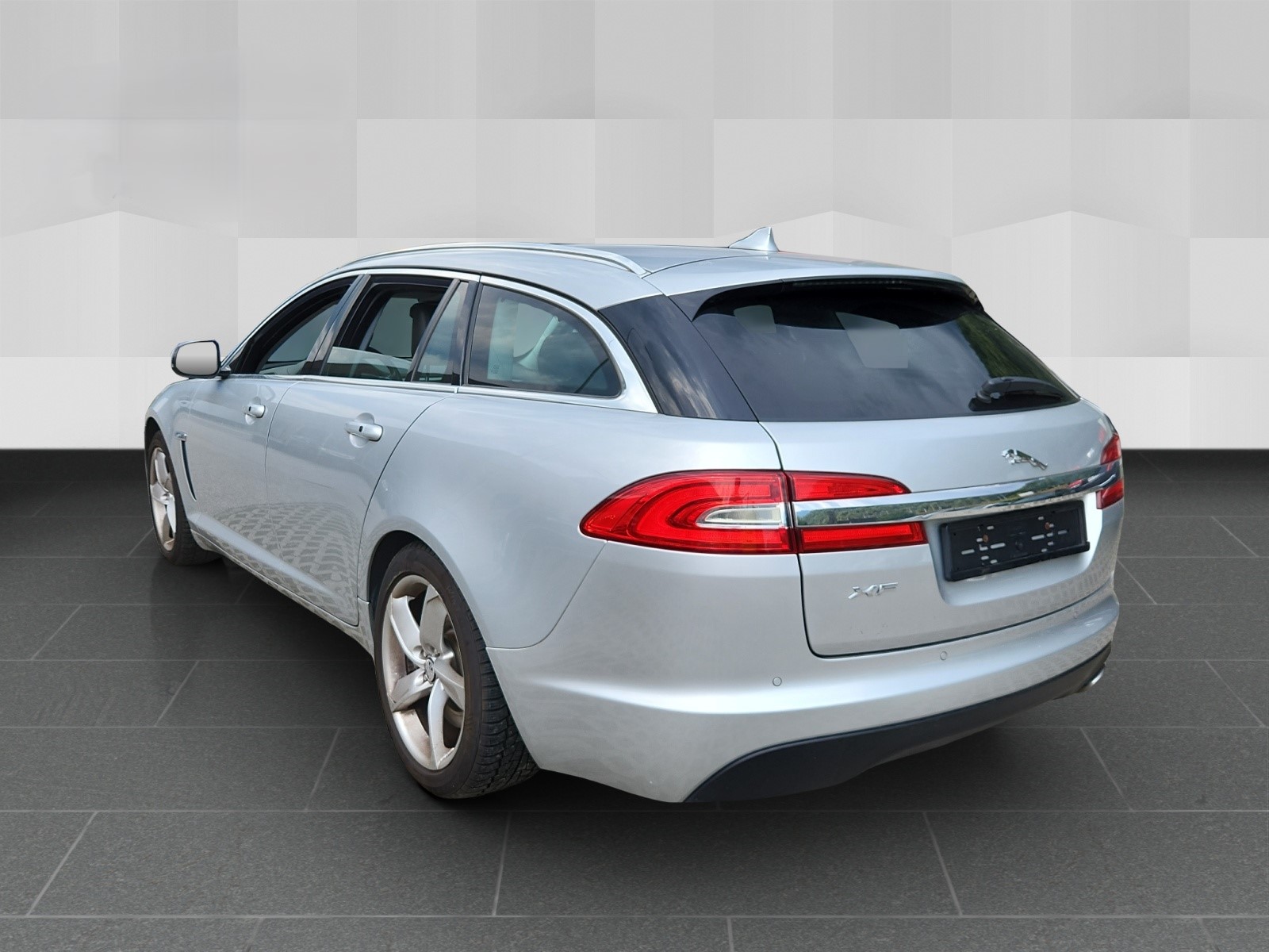 JAGUAR XF Sportbrake 2.2d Luxury-image-6