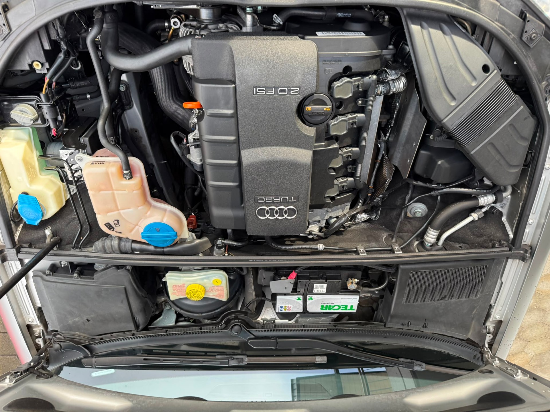 AUDI A4 Avant 2.0 Turbo FSI-image-6