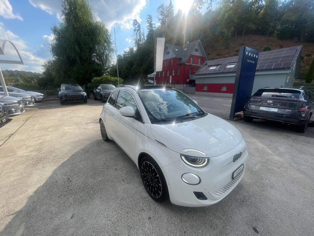 FIAT 500 C electric 87 kW Cult Edition-image-17