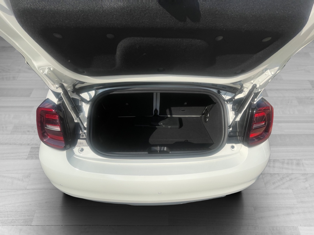 FIAT 500 C electric 87 kW Cult Edition-image-12