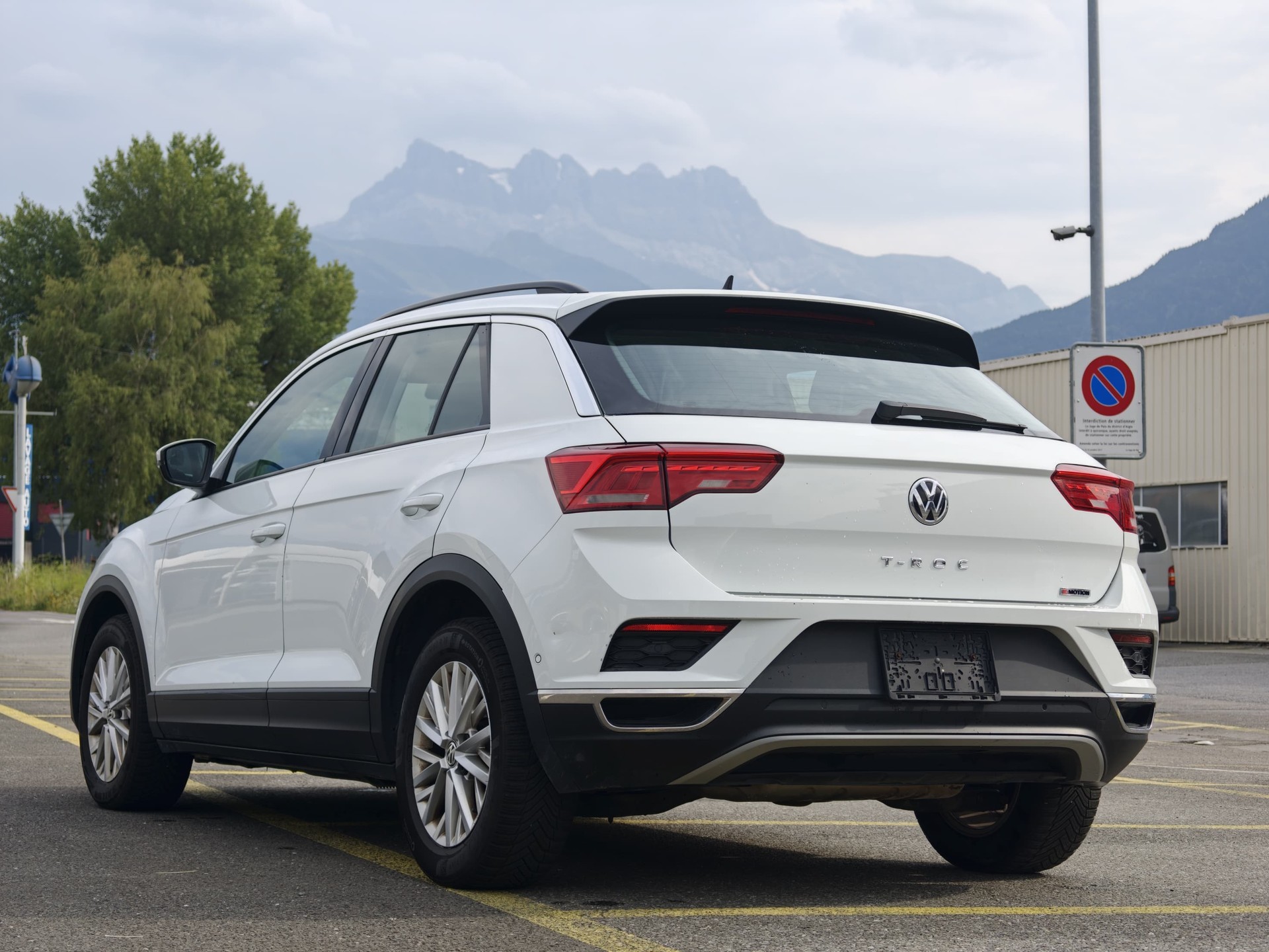 VW T-Roc 1.5 TSI EVO Sport DSG 4Motion-image-3