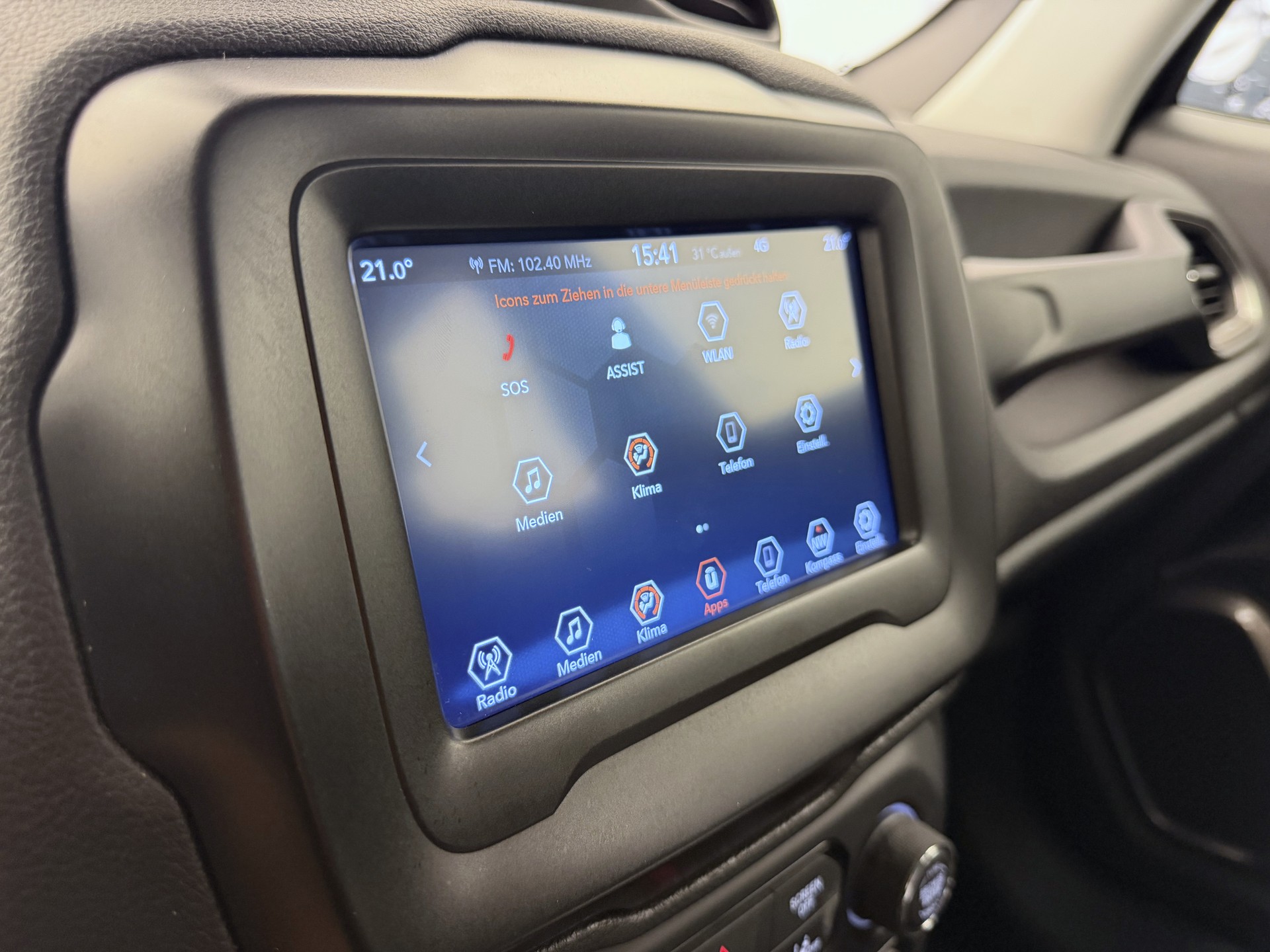 JEEP Renegade 2.0 CRD Night Eagle AWD-image-12
