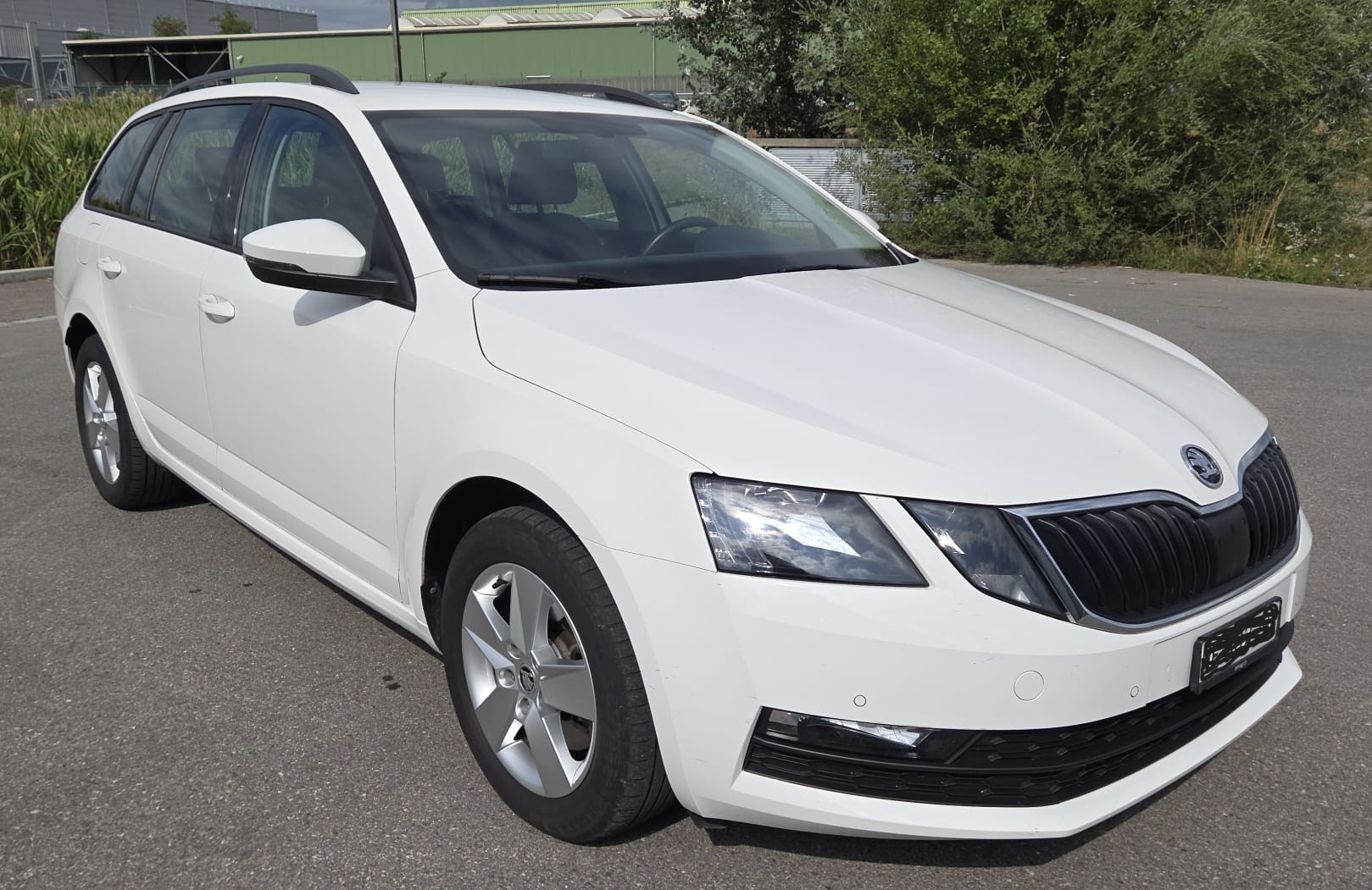 SKODA 2.0 TDI 184 Ambition 4x4 DSG-image-1