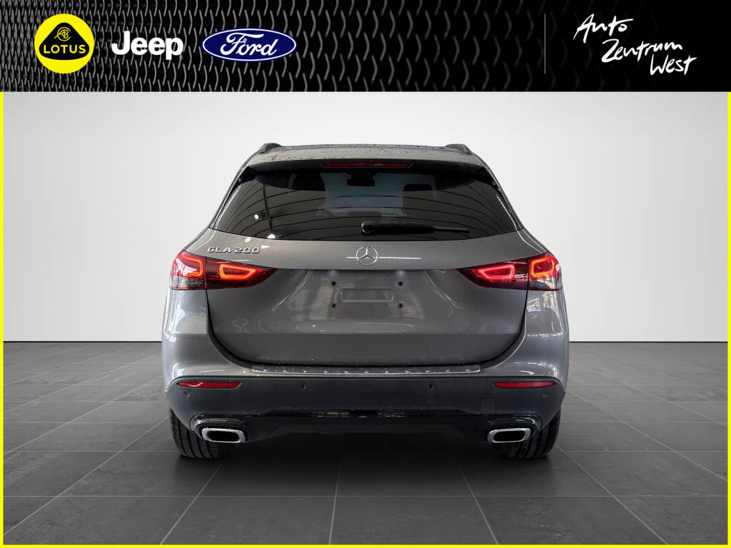 MERCEDES-BENZ GLA 200 Progressive-image-3