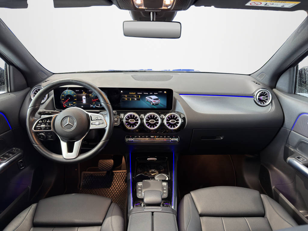 MERCEDES-BENZ GLA 200 Progressive-image-12