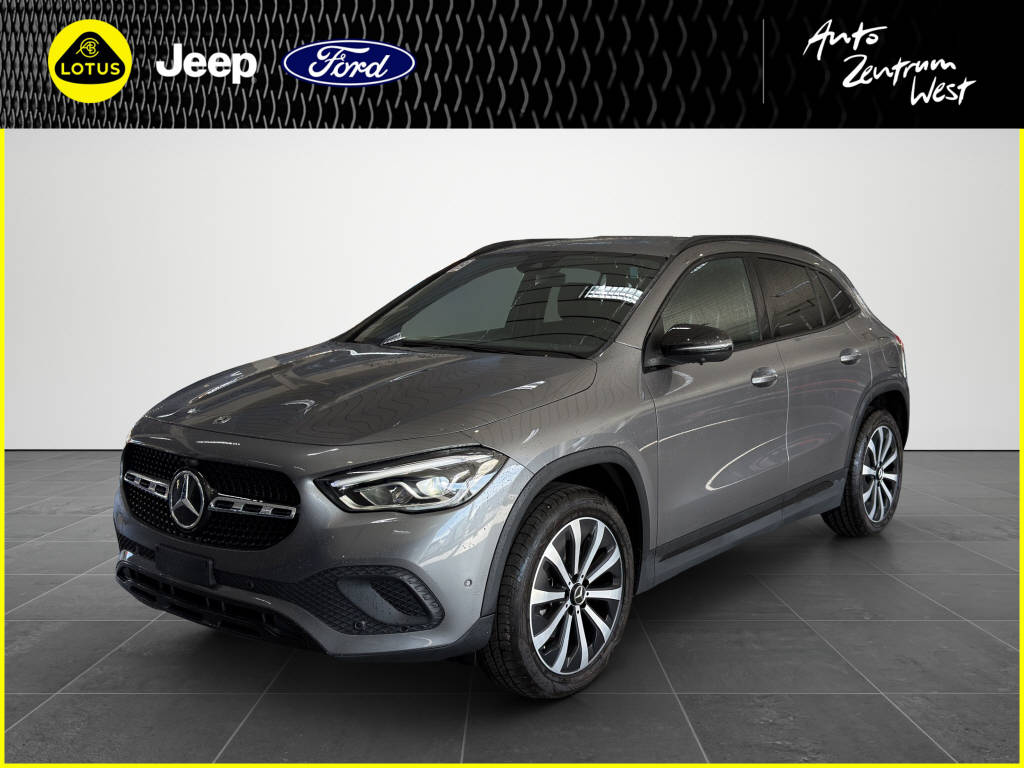 MERCEDES-BENZ GLA 200 Progressive-image-0