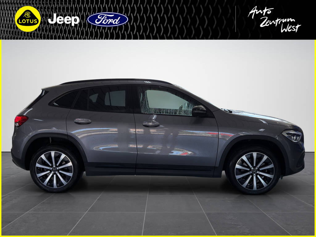 MERCEDES-BENZ GLA 200 Progressive-image-5
