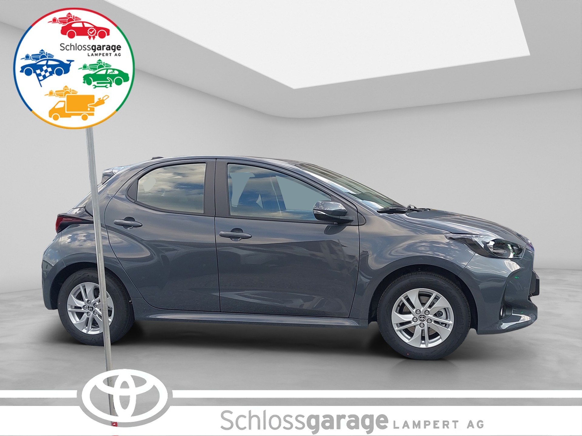 TOYOTA Yaris 1.5 VVT-i HSD Comfort-image-16
