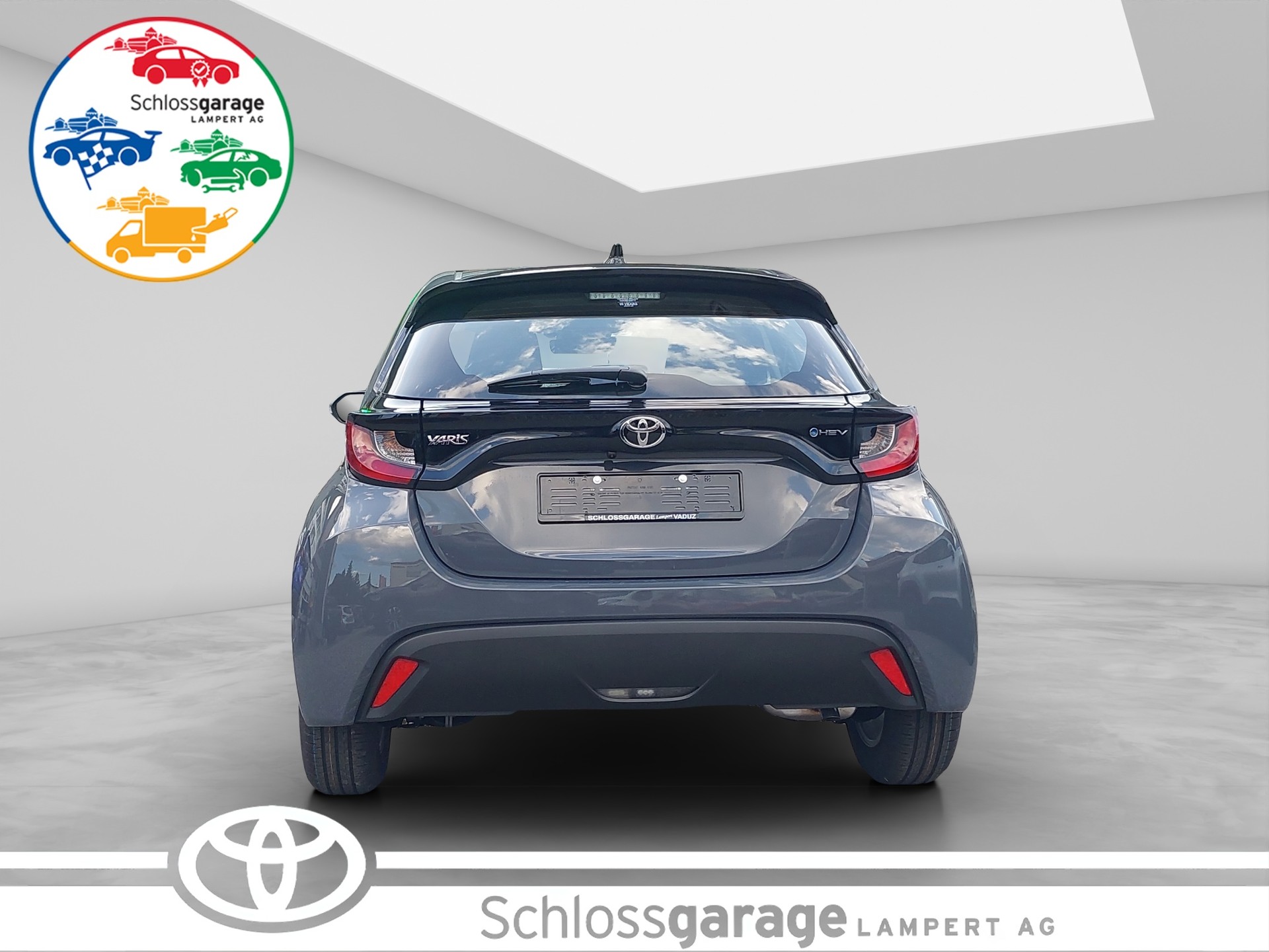 TOYOTA Yaris 1.5 VVT-i HSD Comfort-image-4