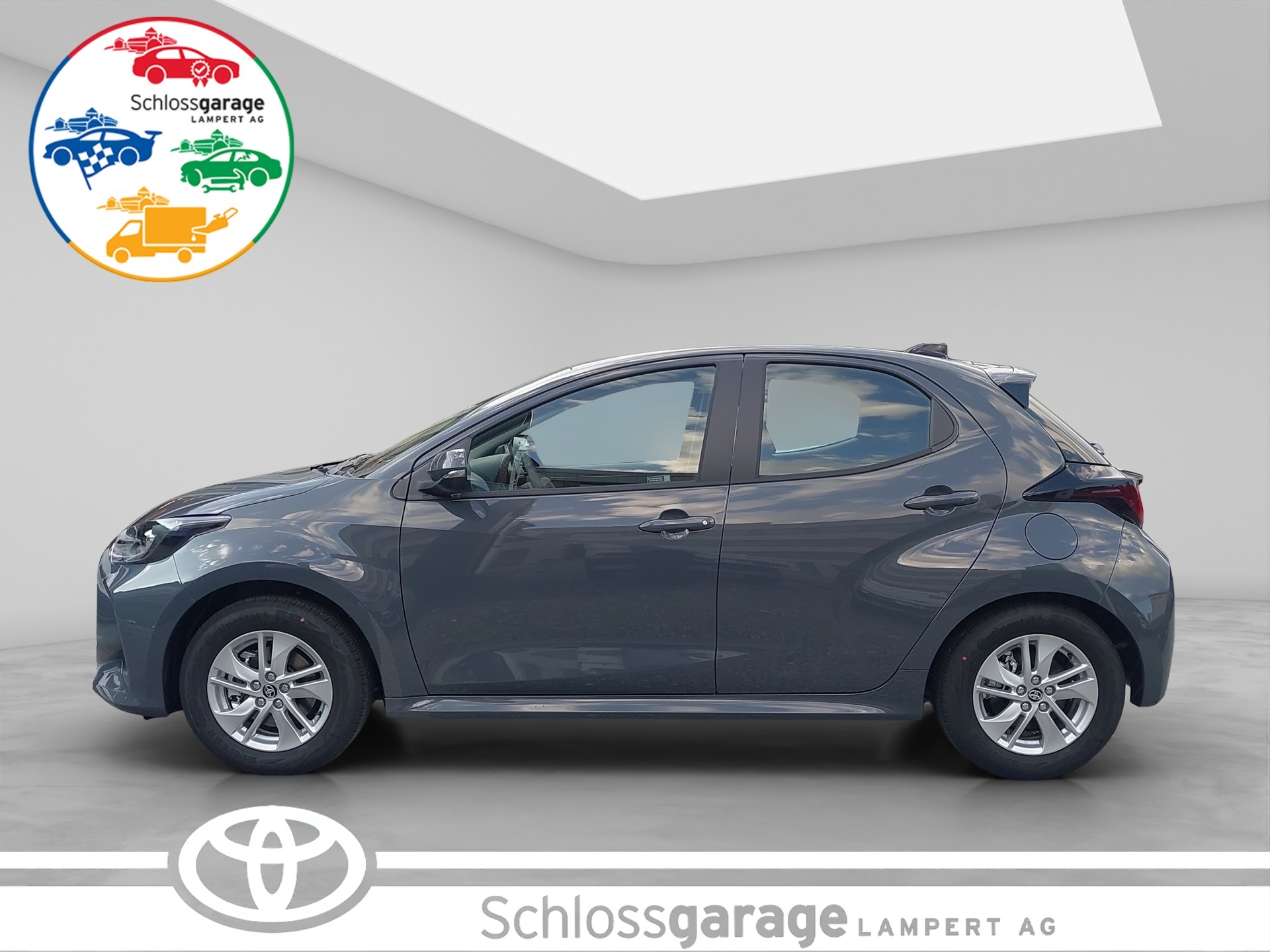 TOYOTA Yaris 1.5 VVT-i HSD Comfort-image-2