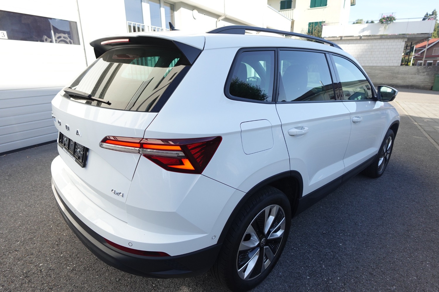 SKODA Karoq 2.0 TDI Style 4x4 DSG-image-3