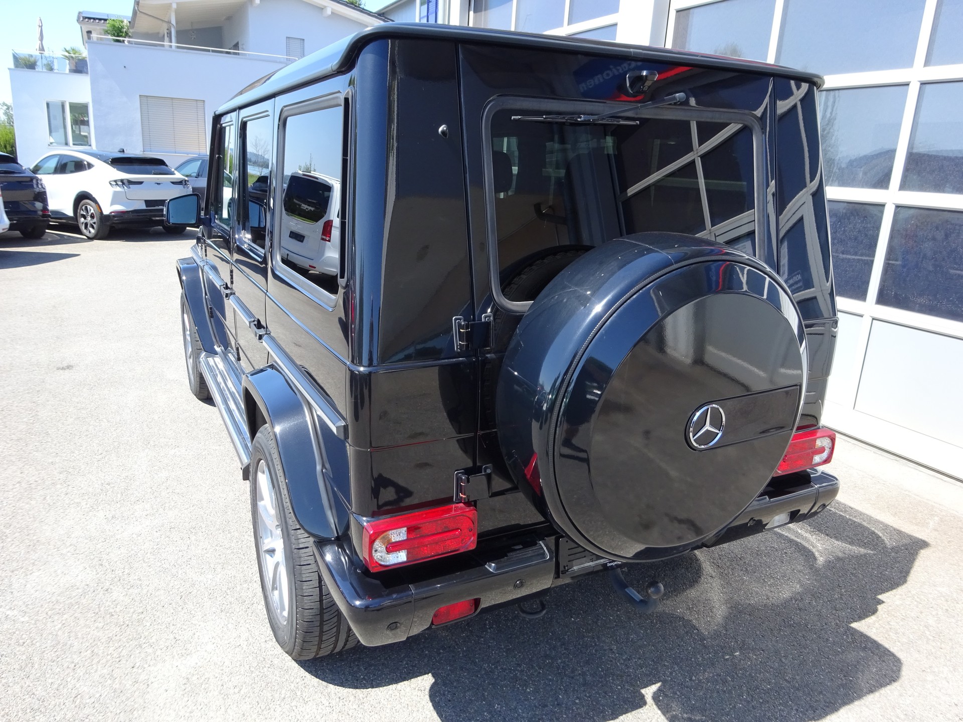 MERCEDES-BENZ G 63 AMG Automatic-image-1