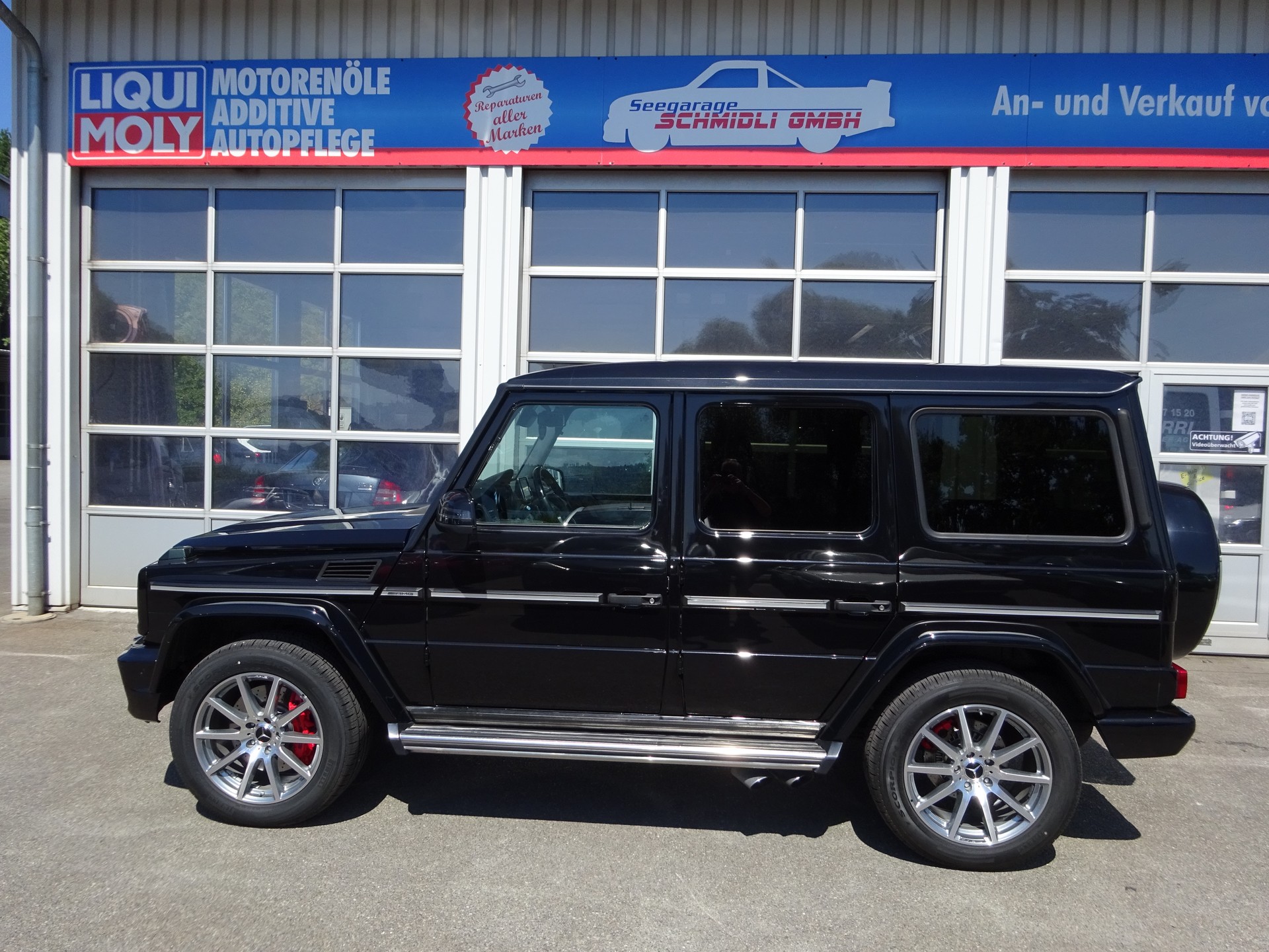 MERCEDES-BENZ G 63 AMG Automatic-image-5