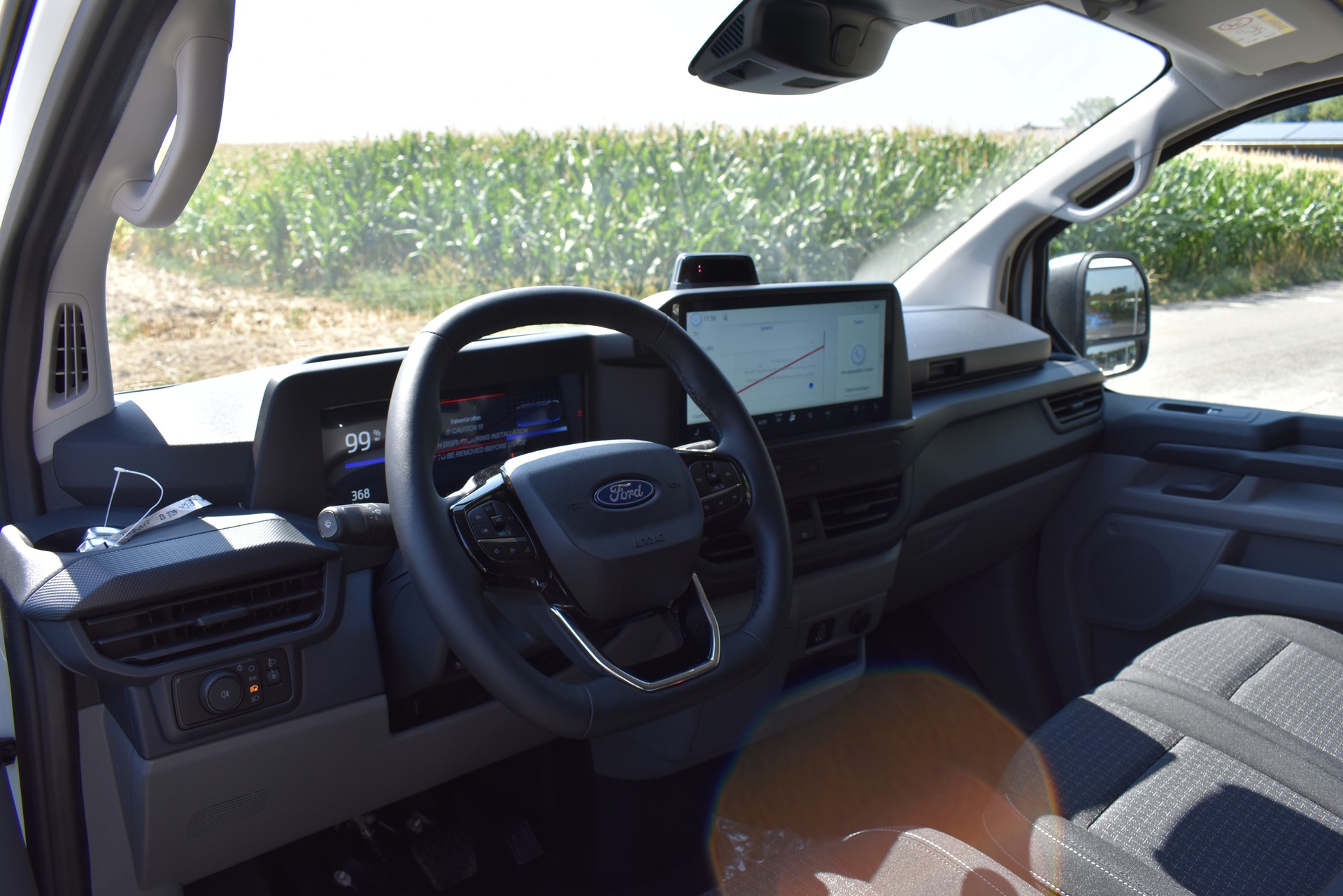 FORD E-Transit C Van 320 L1 Trend 83kWh-image-8